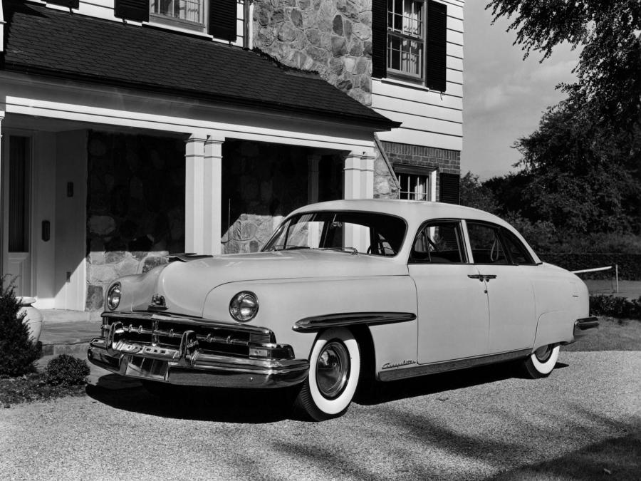  Lincoln Cosmopolitan Sport Sedan 1950 года  (фото 13 из 13)